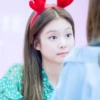 JENNIE_STIKER 27