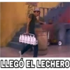 LLEGÓ EL LECHERO