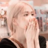 ʚ ─ ɞ . 18