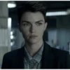 Batwoman Ruby rose 10