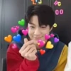 nct heart meme 8