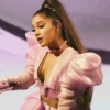 Ariana 7