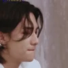 Stray kiss 6