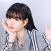 lisa blackpink 24