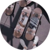 Podides
GIRLS ARE
AWESOME
adidas
GIR
AWESOME
