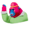 700
