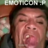 EMOTICON :P Desajunior2