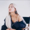 ariana 7