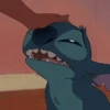 Stitch reagindo 💙 8