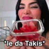 Kimberly Loaiza 1 5