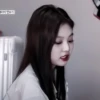 리어 엿보기