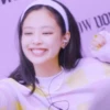 JENNIE2 17