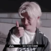 Felix
많이 기대해주세용♥