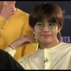 bts with acrylic nails 8