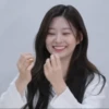 Eve, a living meme. 26