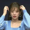 Jennie Random 19