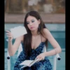 Jennie SoLo 28