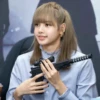 Lisa 28