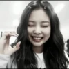 Jennie & @grinch_li 25