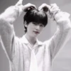 mood: hyunjin 8