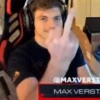 Max te insulta