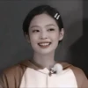 ;; jennie :: 11