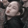 ;; jennie :: 19