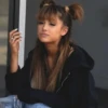 - Ariana Grande | 🧷 29
