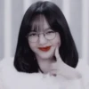 Lisa @beaconshy :: 9
