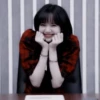 Lisa @beaconshy :: 12
