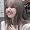 Lalisa @janlious :: 15