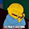 で 15 ES FRÍA Y LASTIMA