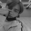 {hyunjin} @tikellchrRandom 10