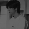 {hyunjin} @tikellchrRandom 12
