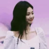 JENNIEَ- 8
