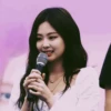JENNIEَ- 14