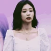 JENNIEَ- 21