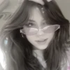 `hannah @lindastik :: 13
