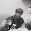 :; jeongin @xiroe 12