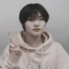:; jeongin @xiroe 16