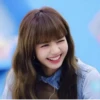 smile lisa @inijepikk 24