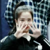 ¥^ Jisoo ^¥ [ @blackpink_stickerr4 ] 6
