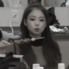 › jennie ⋆ @r1mnticxstick :: 11