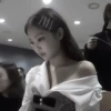 › jennie ⋆ @r1mnticxstick :: 15