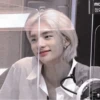 Hyunjinstikr :: 24