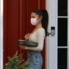 Ariana Grande 🧁 ; 11