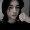 ︕ hyunjin : 7