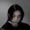 ︕ hyunjin : 19