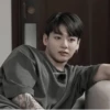 JUNGKOOK:: 4