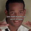 (pov: estas llorando y te ves en el espejo